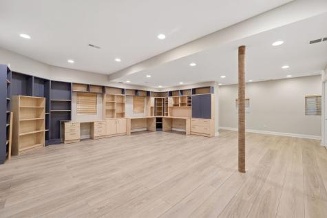 2181 2ND Street Northbrook IL 60062