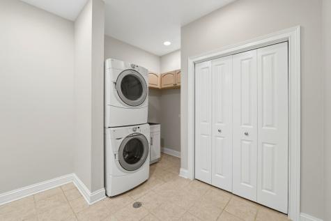 2181 2ND Street Northbrook IL 60062