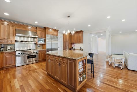 2181 2ND Street Northbrook IL 60062
