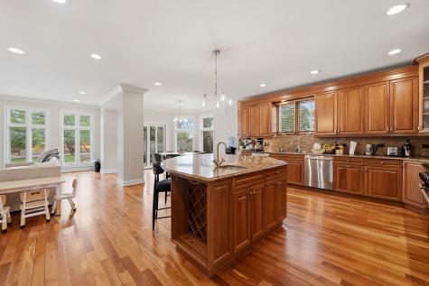 2181 2ND Street Northbrook IL 60062