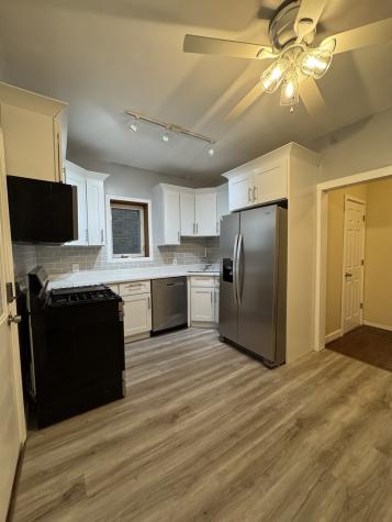 6143 South Major Avenue Chicago IL 60638