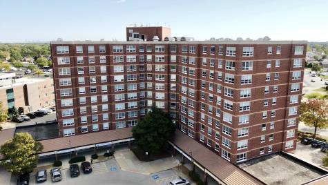 8975 West Golf Road Niles IL 60714