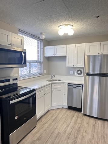 8975 West Golf Road Niles IL 60714