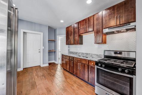 7025 South Chappel Avenue Chicago IL 60649