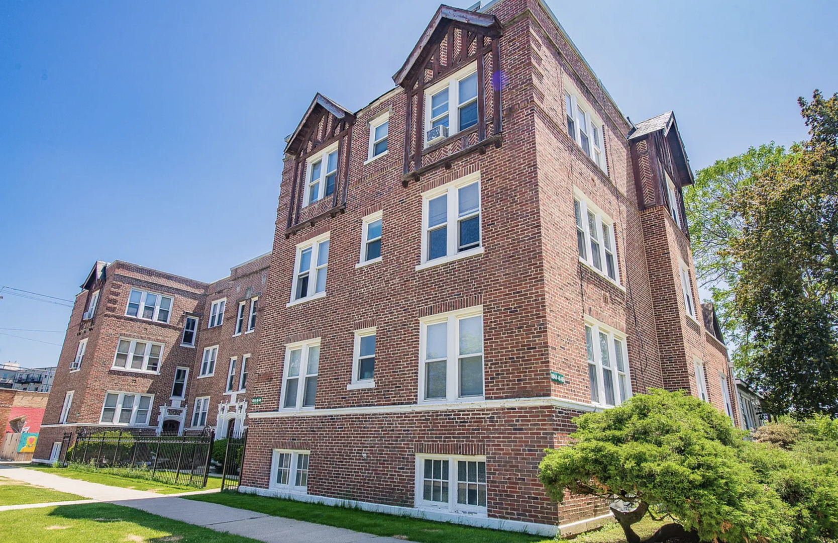 6844 32ND Street Berwyn IL 60402