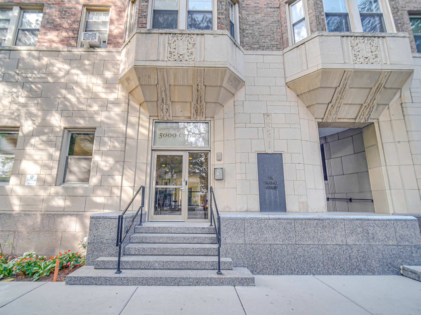 5000 South Cornell Avenue Chicago IL 60615
