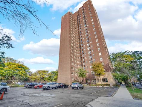 5000 South Cornell Avenue Chicago IL 60615