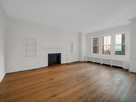 5000 South Cornell Avenue Chicago IL 60615
