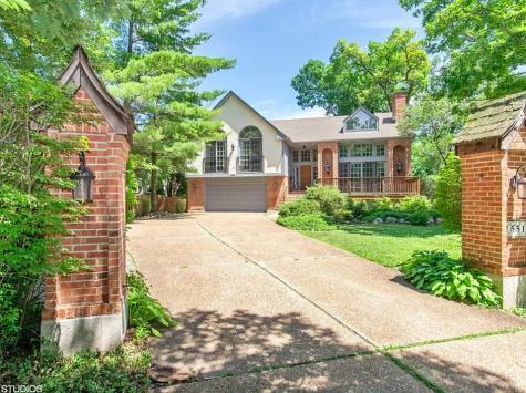 1551 Edgewood Road Lake Forest IL 60045