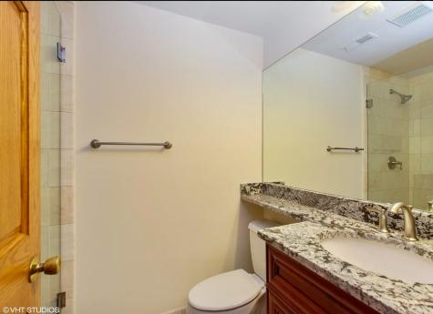 1551 Edgewood Road Lake Forest IL 60045