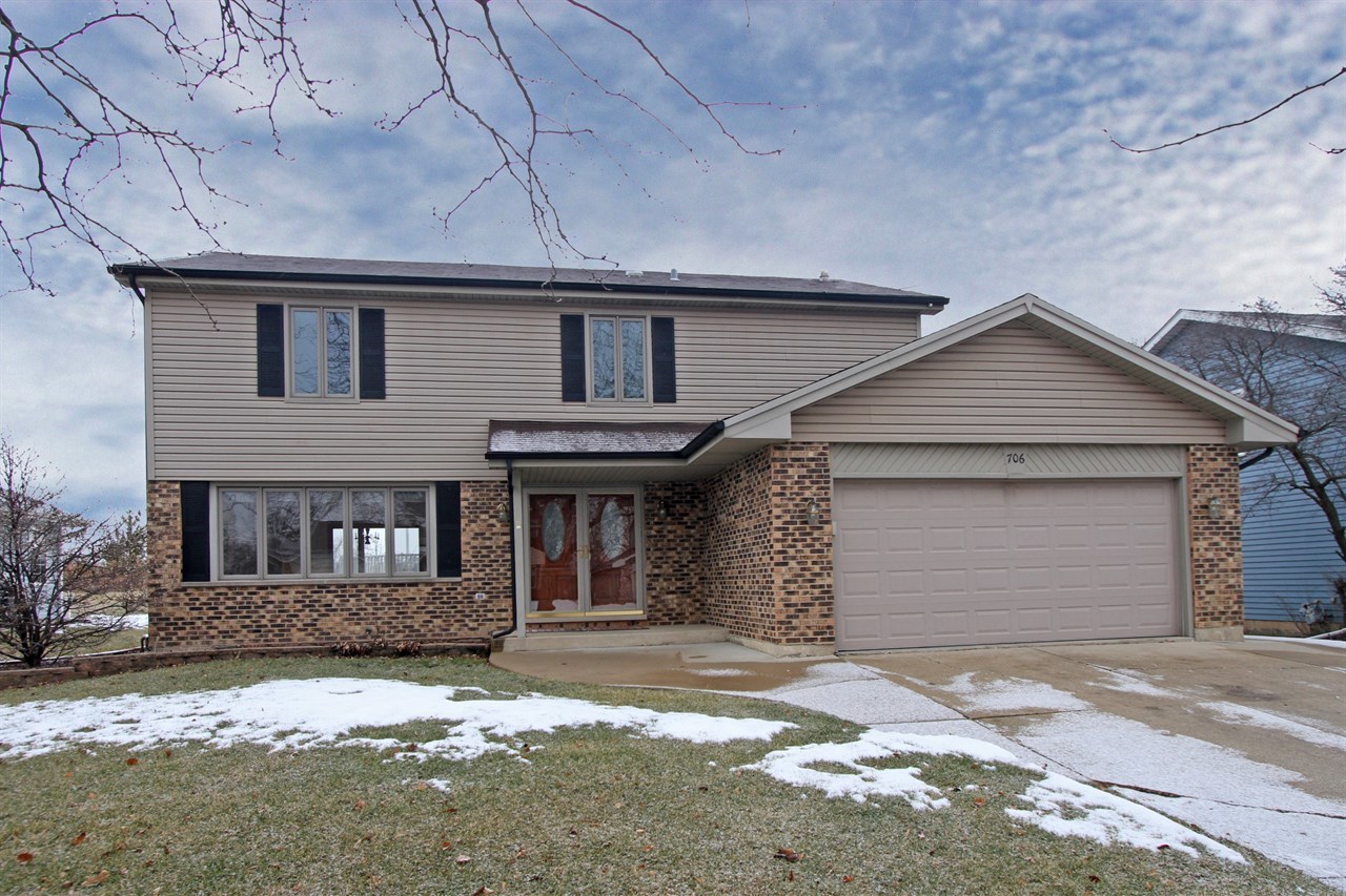 706 North Point Drive Schaumburg IL 60193