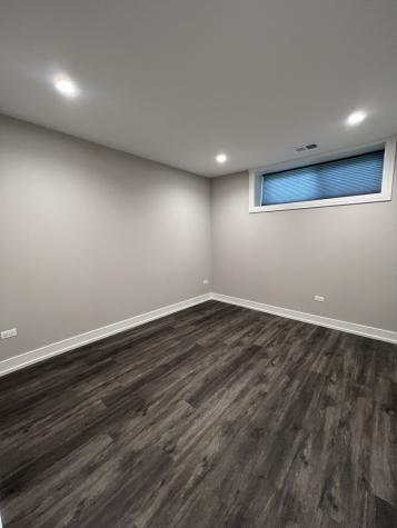 4927 North Claremont Avenue Chicago IL 60625