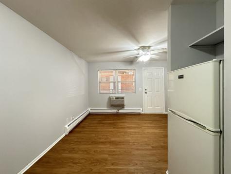 4543 North Dover Street Chicago IL 60640