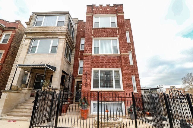 6110 South Saint Lawrence Avenue S Chicago IL 60637