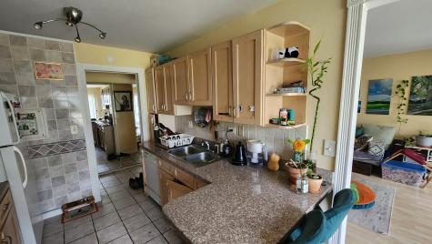 932 East Old Willow Road Prospect Heights IL 60070
