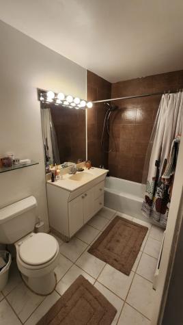 932 East Old Willow Road Prospect Heights IL 60070