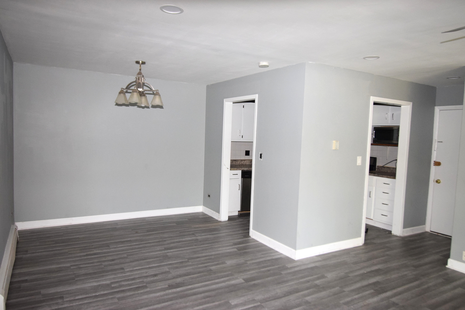 9S120 Lake Drive Willowbrook IL 60527