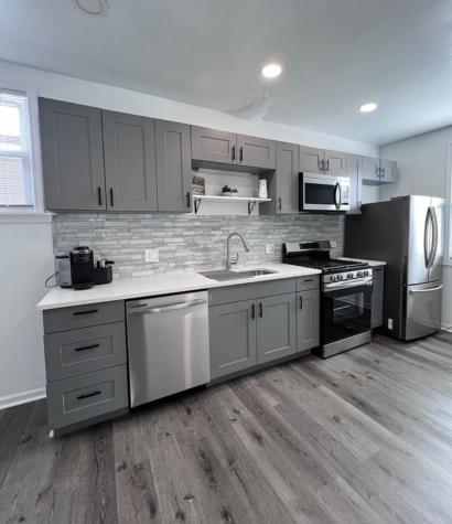 4358 North Oak Park Avenue Harwood Heights IL 60706
