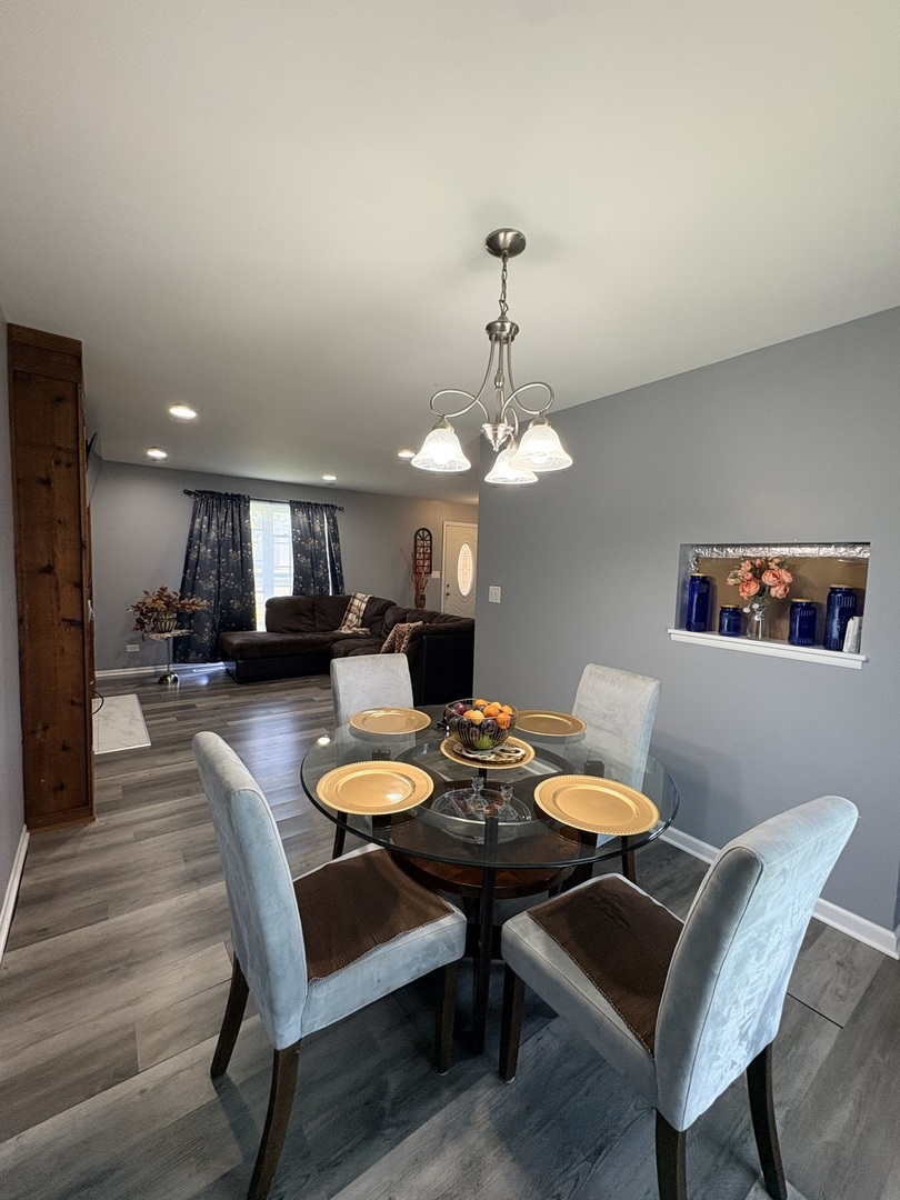 1320 Foxcroft Drive Aurora IL 60506