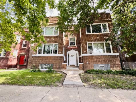 209 North Kolmar Avenue Chicago IL 60624
