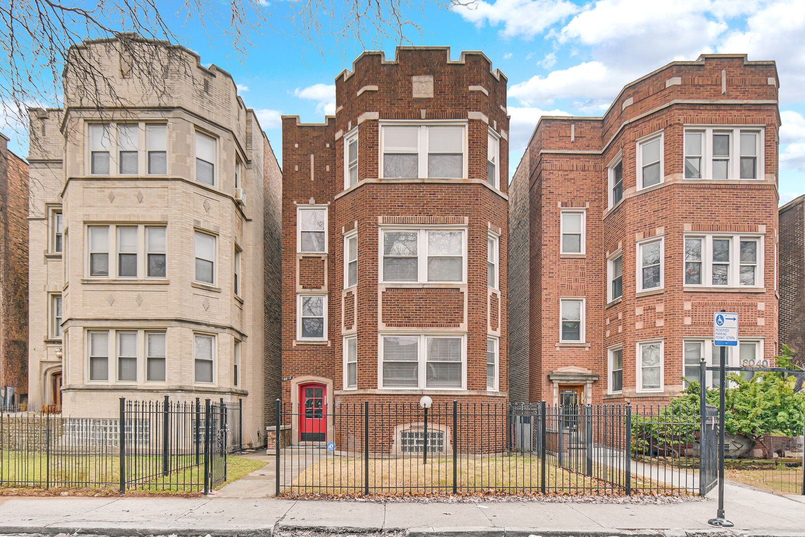 8042 South Champlain Avenue Chicago IL 60619