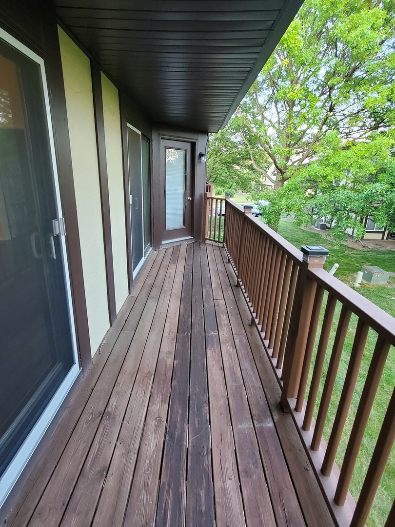 357 Bloomfield Lane Glen Ellyn IL 60137
