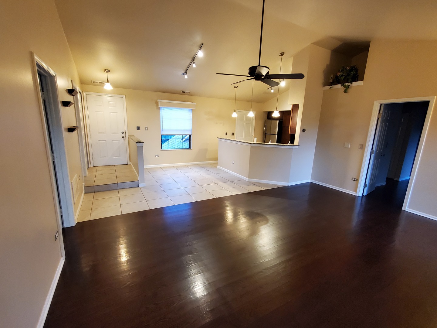 357 Bloomfield Lane Glen Ellyn IL 60137