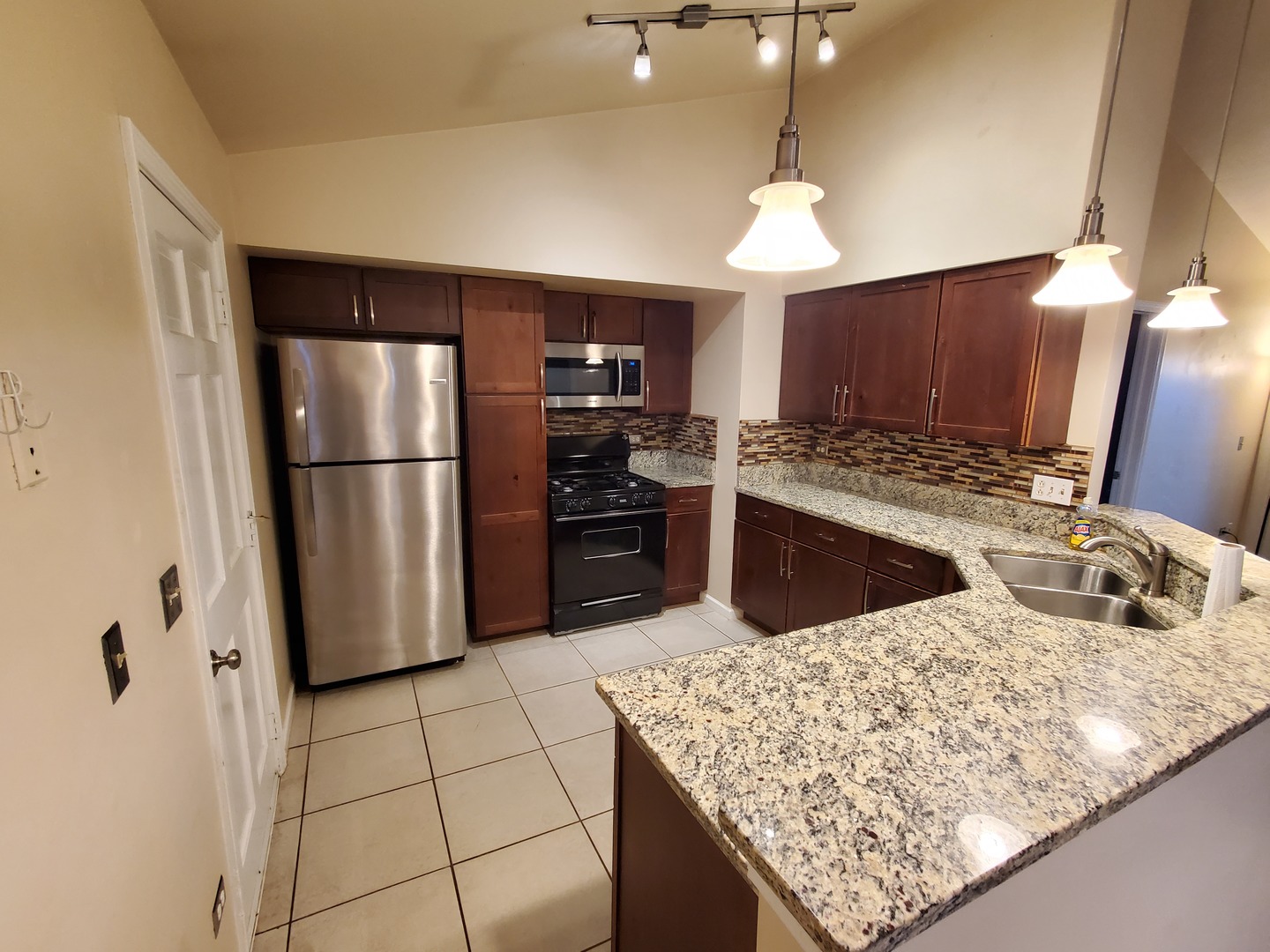 357 Bloomfield Lane Glen Ellyn IL 60137