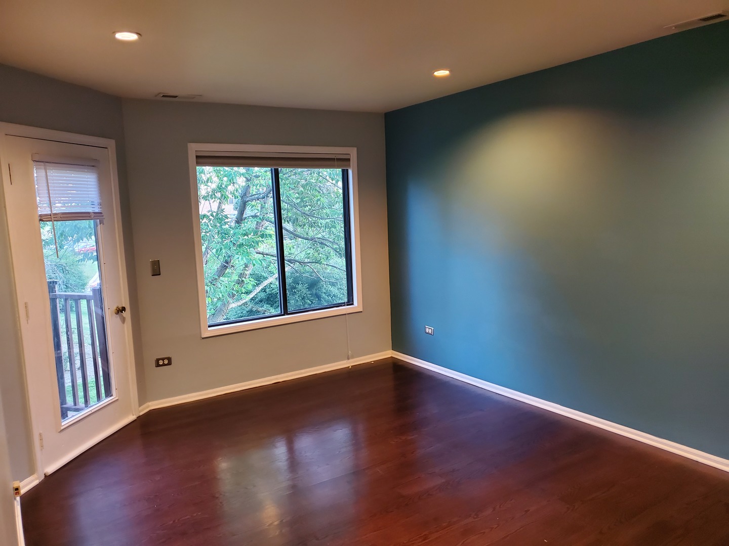 357 Bloomfield Lane Glen Ellyn IL 60137