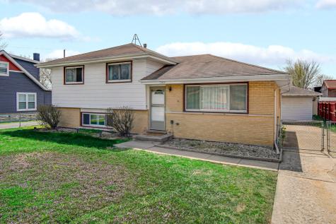 7305 West 75th Street Bridgeview IL 60455