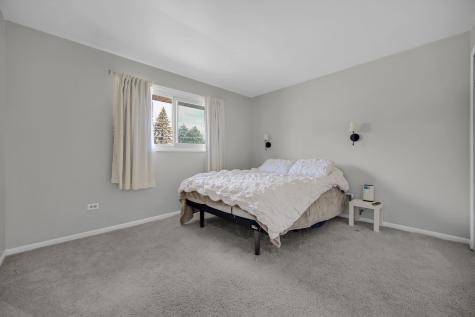 7305 West 75th Street Bridgeview IL 60455