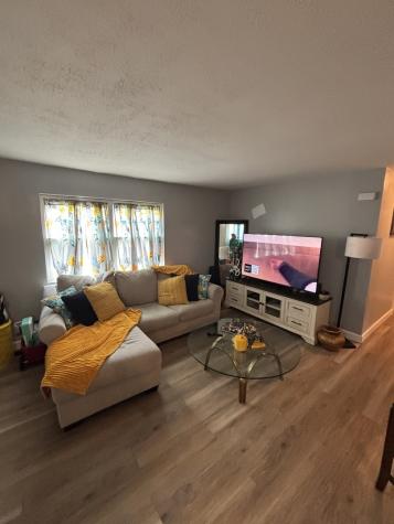 20124 Oak Lane Lynwood IL 60411