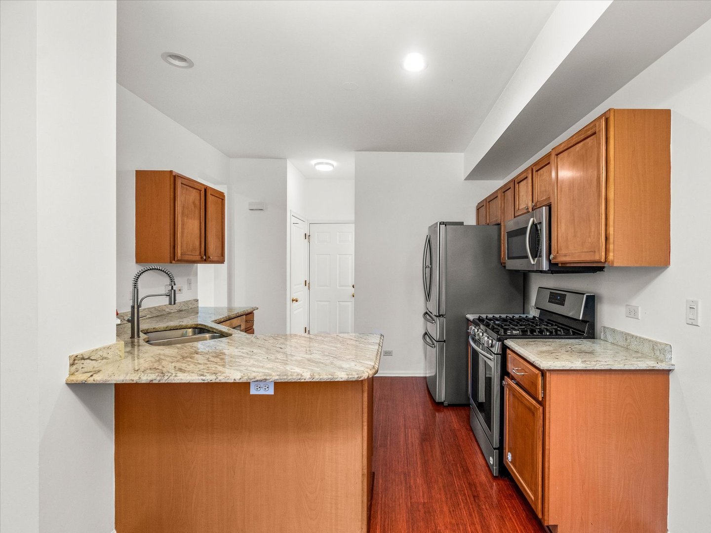 3166 Bromley Lane Aurora IL 60502