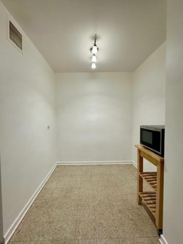 1516 Hinman Avenue Evanston IL 60201