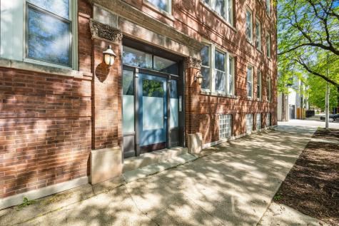 4055 North Wolcott Avenue Chicago IL 60613
