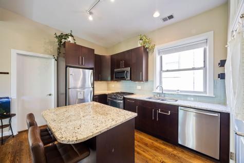 4055 North Wolcott Avenue Chicago IL 60613