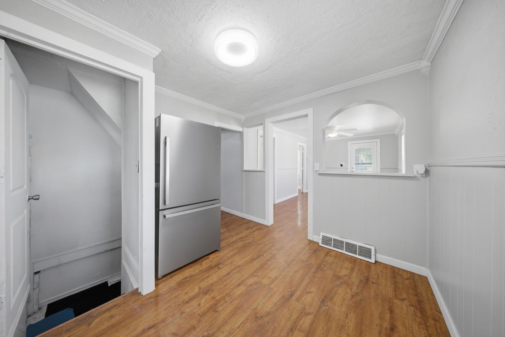 809 West Park Avenue Aurora IL 60506