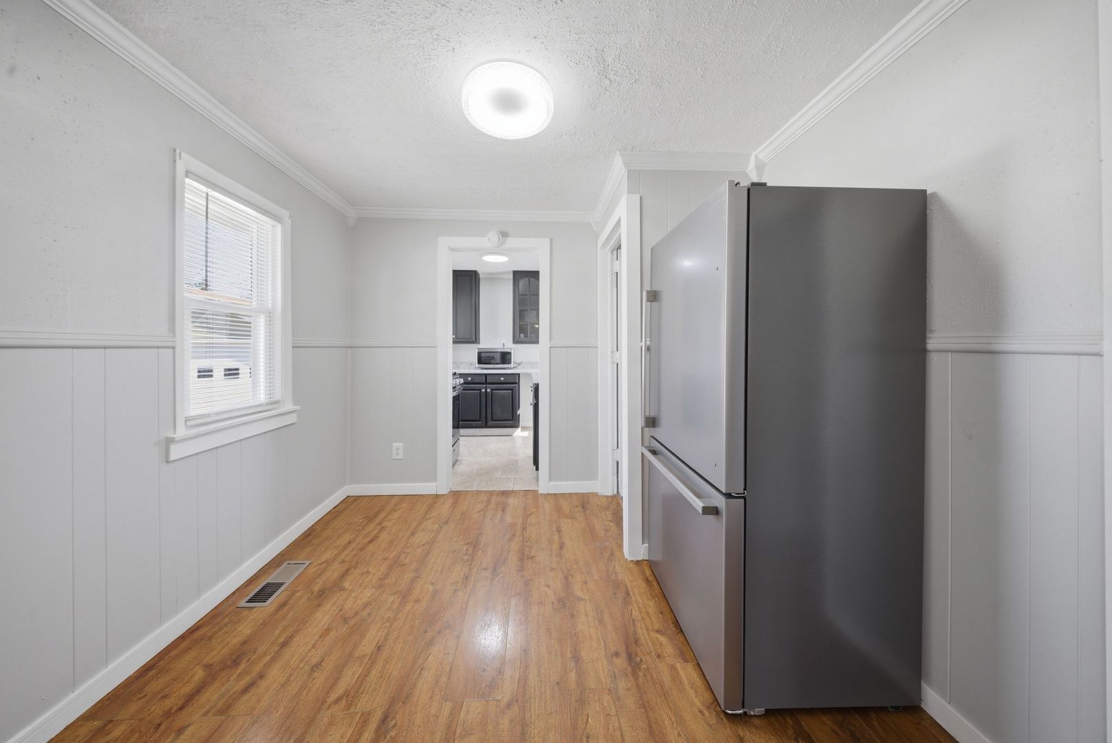 809 West Park Avenue Aurora IL 60506