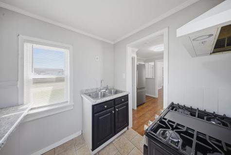 809 West Park Avenue Aurora IL 60506