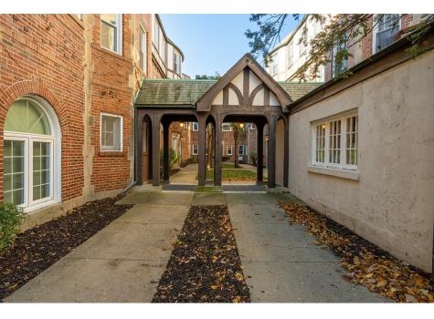 918 Green Bay Road Winnetka IL 60093
