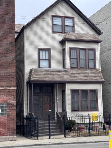 2454 West Diversey Avenue Chicago IL 60647