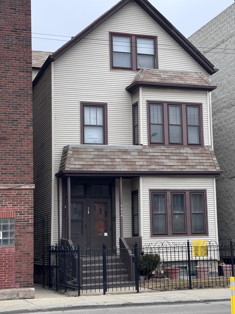 2454 West Diversey Avenue Chicago IL 60647
