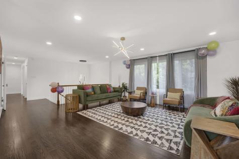 1135 Crestwood Drive Northbrook IL 60062