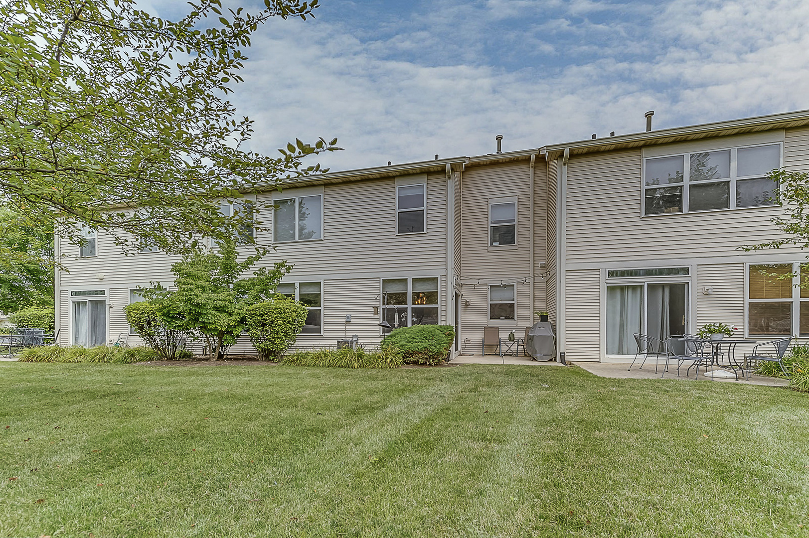 2172 Sunrise Circle Aurora IL 60503