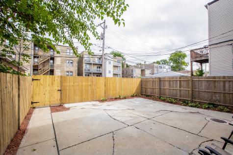 2648 West Lunt Avenue Chicago IL 60645