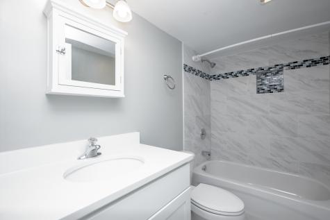 2648 West Lunt Avenue Chicago IL 60645