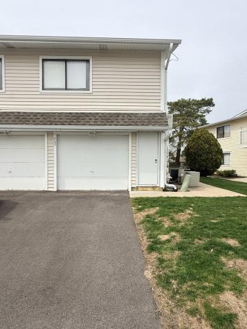 722 Whitesail Drive Schaumburg IL 60194