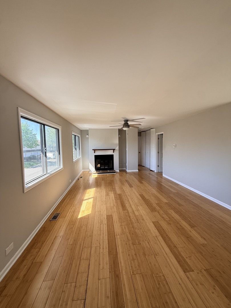 722 Whitesail Drive Schaumburg IL 60194