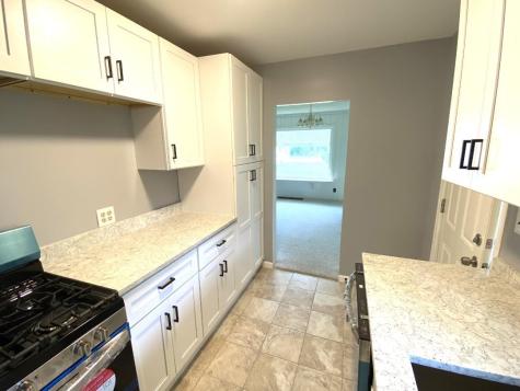 255 Oak Street Hampshire IL 60140