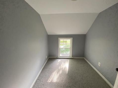 255 Oak Street Hampshire IL 60140